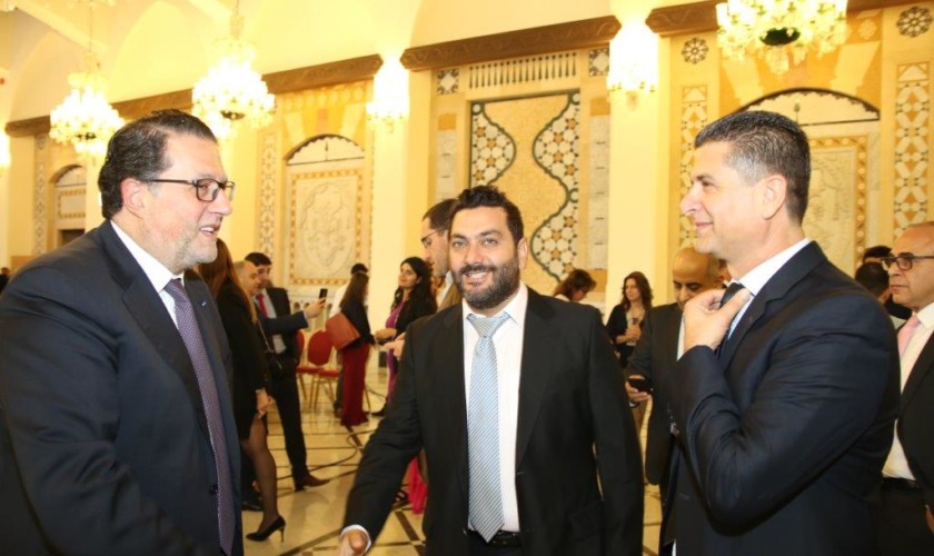 الفرنسية” في #بيروت من ضمن اتفاق مع غرفة بيروت وجبل لبنان برئاسة محمد شقير ومواكبة ودعم من الرئيس الحريري