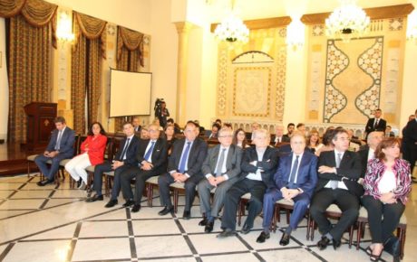 الفرنسية” في #بيروت من ضمن اتفاق مع غرفة بيروت وجبل لبنان برئاسة محمد شقير ومواكبة ودعم من الرئيس الحريري