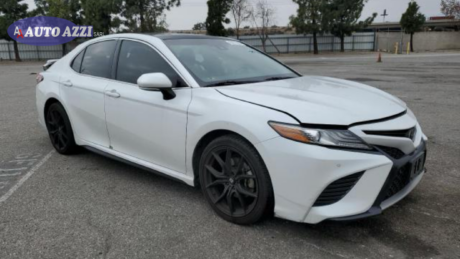 Toyota Camry  '2018