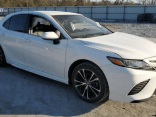 Toyota Camry  '2018