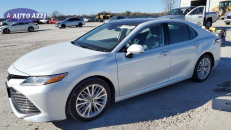 Toyota Camry  '2019