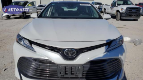 Toyota Camry  '2019