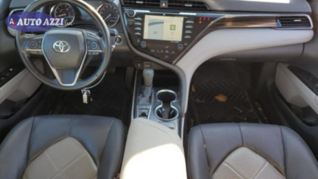 Toyota Camry  '2019