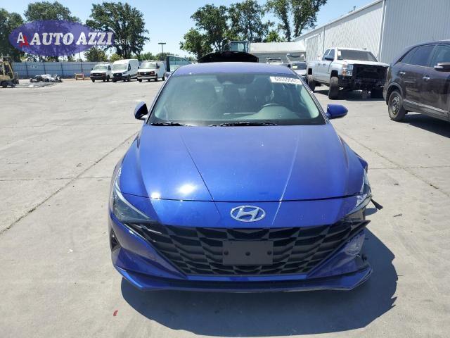 Hyundai Elantra  '2021