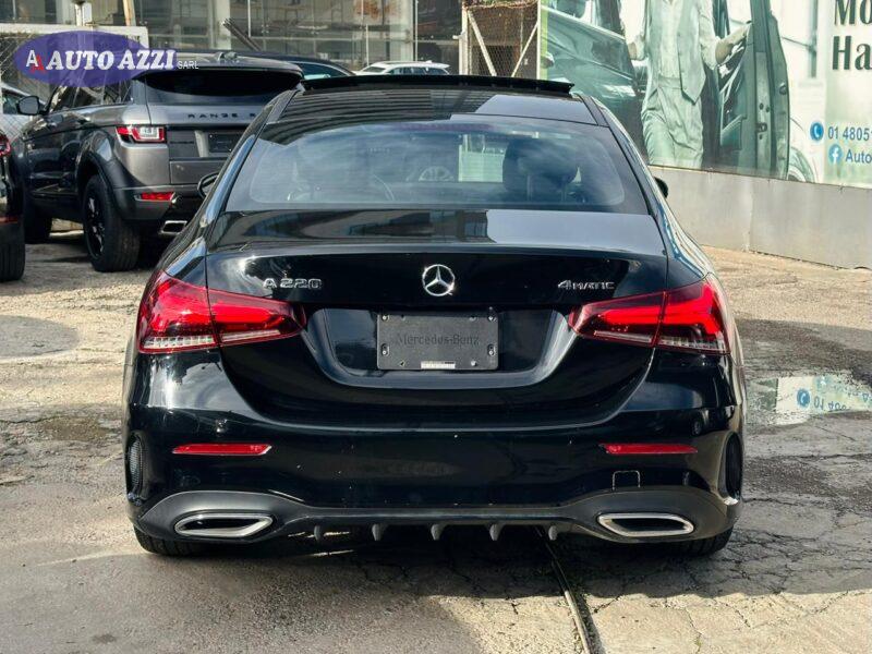 Mercedes-Benz  '2019