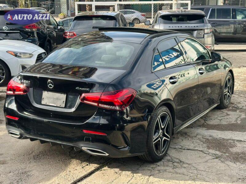 Mercedes-Benz  '2019