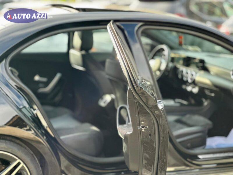 Mercedes-Benz  '2019