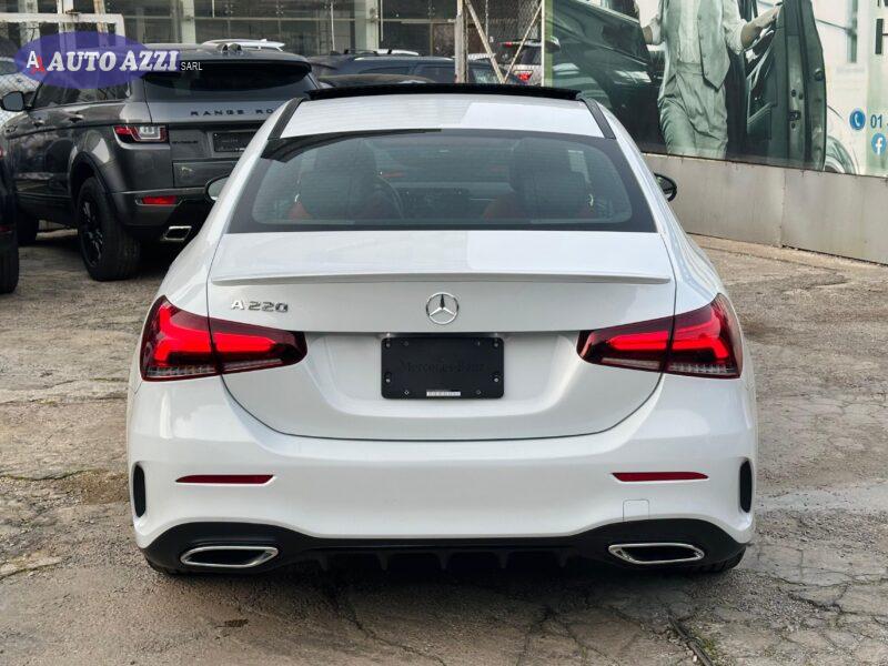 Mercedes-Benz  '2019