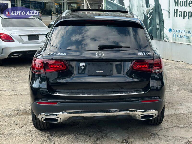 Mercedes-Benz  '2020