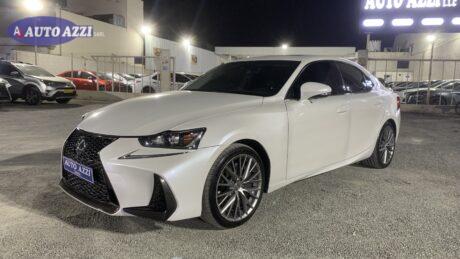 Lexus IS  '2017
