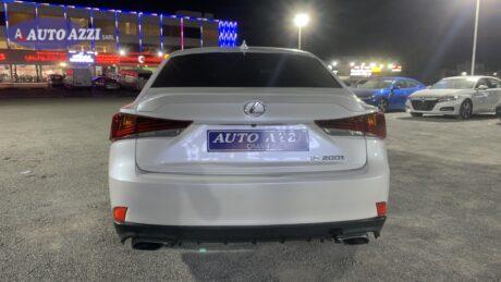 Lexus IS  '2017
